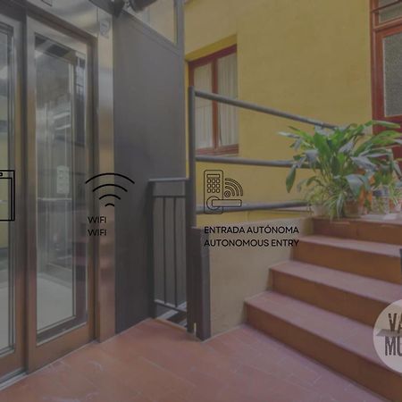 Petite E Chic Loft Para 3 En El Corazon De Madri Exterior foto